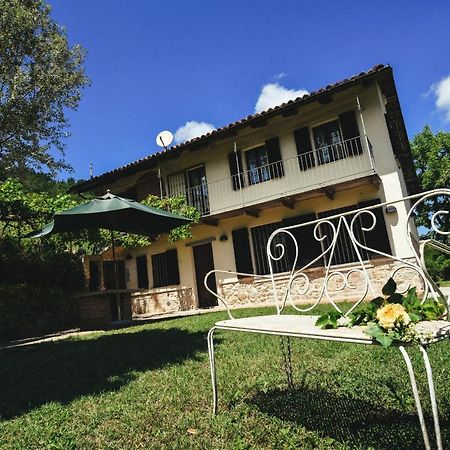 Apartmán Cascina Flino Diano dʼAlba Exteriér fotografie